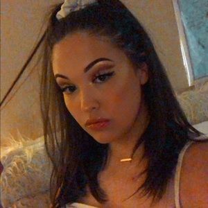 Meet your Posher, Chelsey